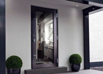 Входная алюминиевая дверь: современное решение для вашего дома