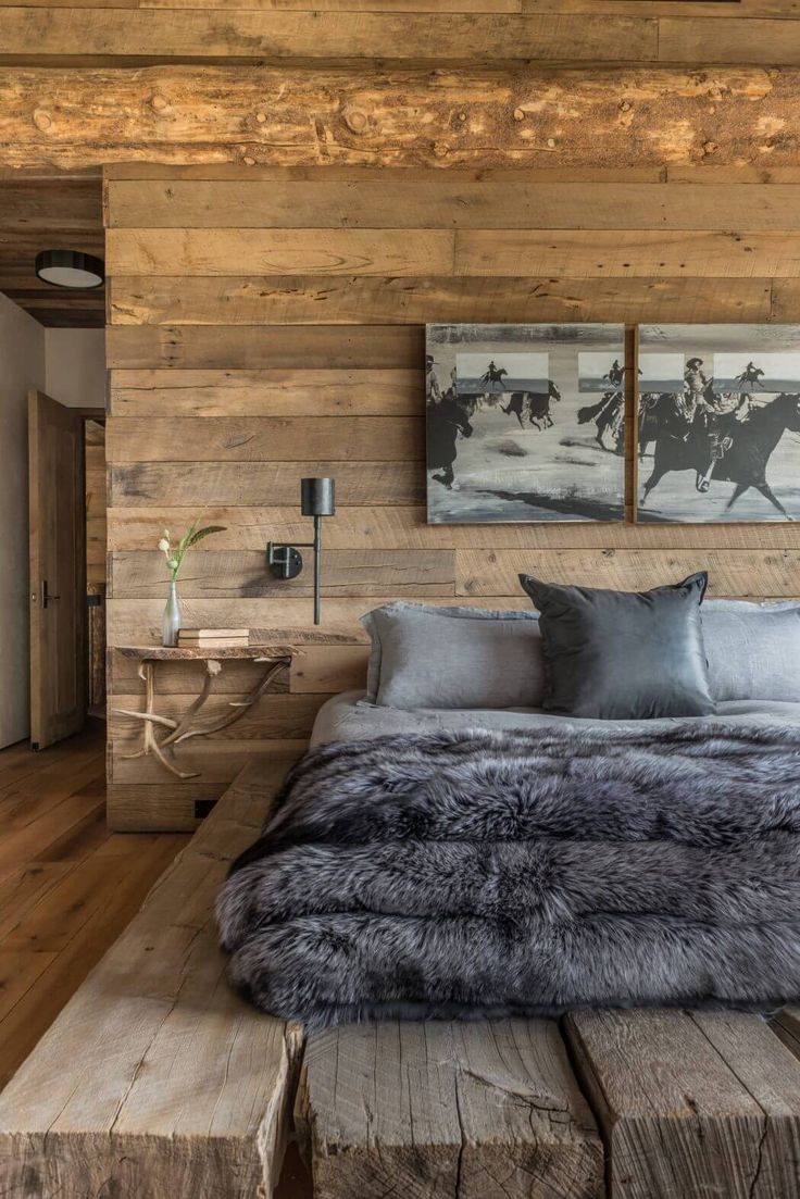 Деревянная спальня в стиле шале