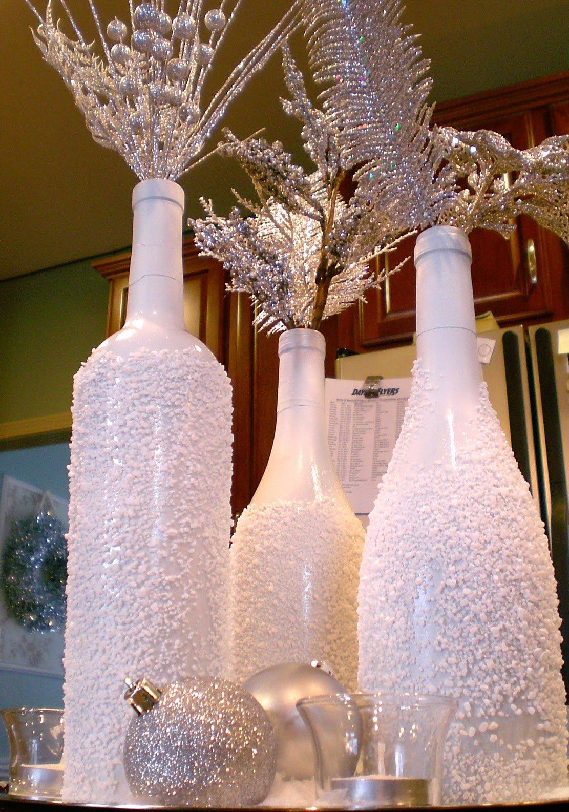Декупаж бутылки шампанского в белом цвете