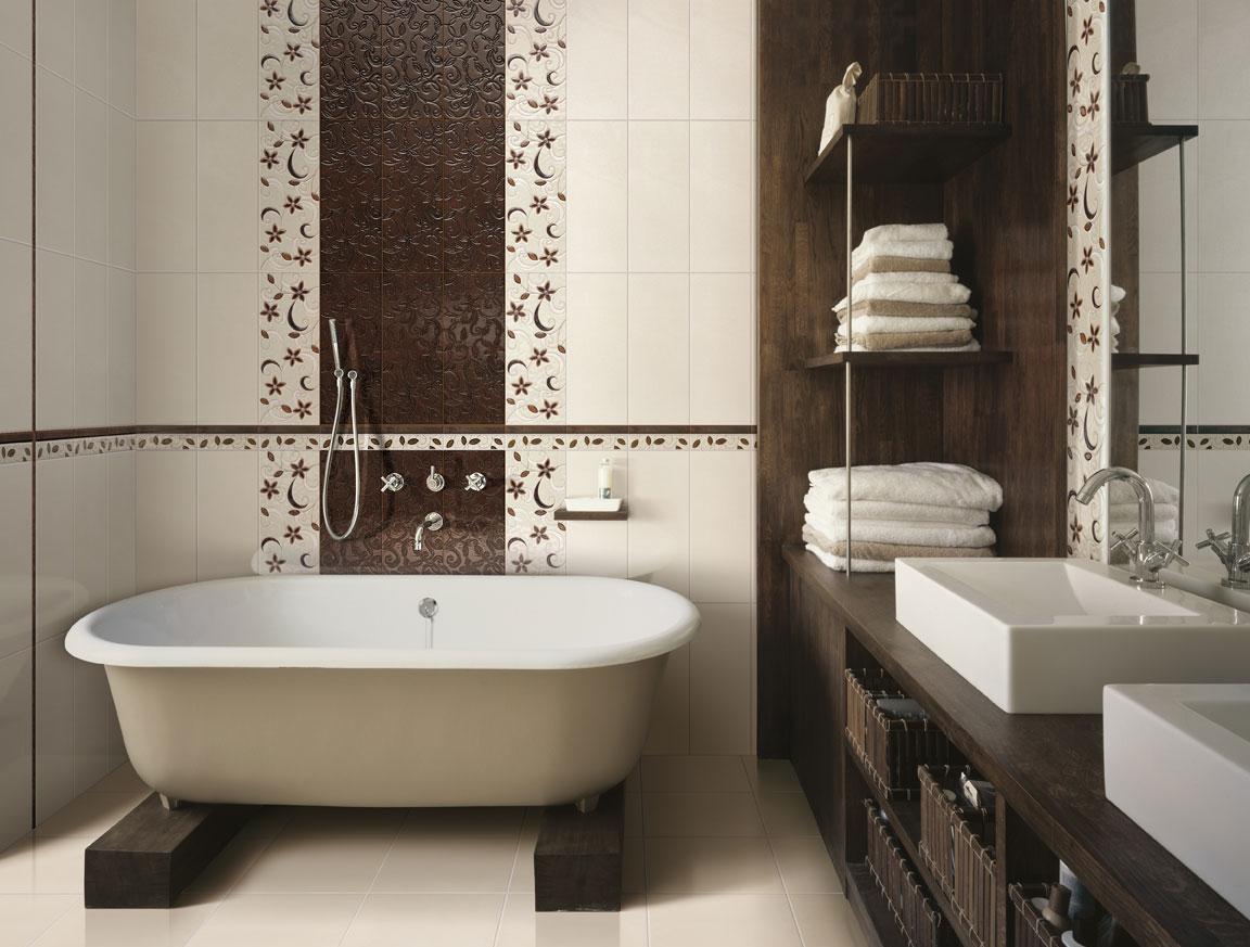 Современная бежево-коричневая ванная комната без унитаза