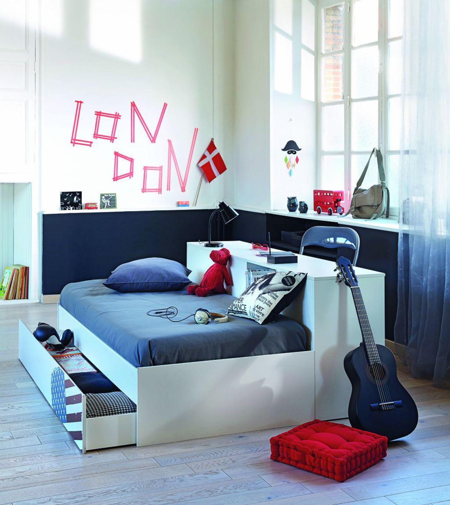 Дизайн комнаты для подростка с кроватью