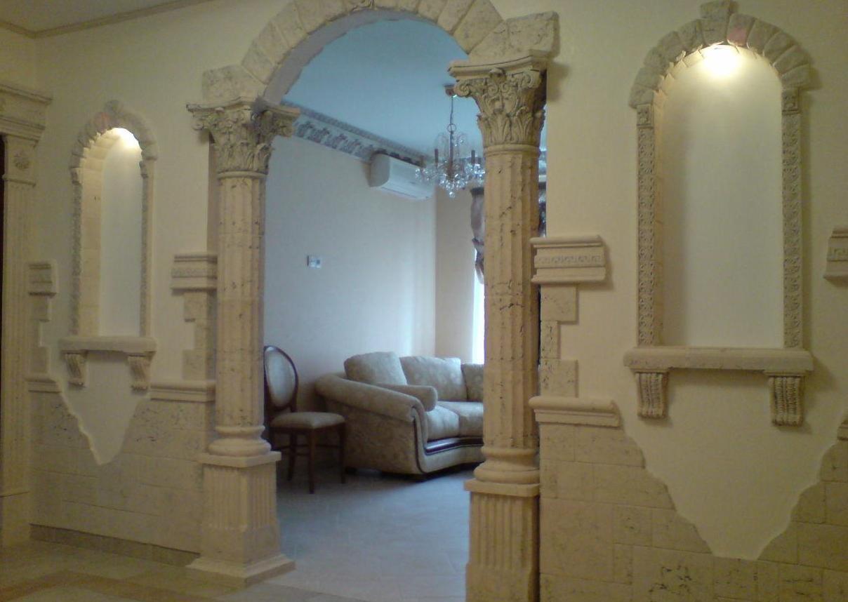 Декор из пенопласта в интерьере квартиры