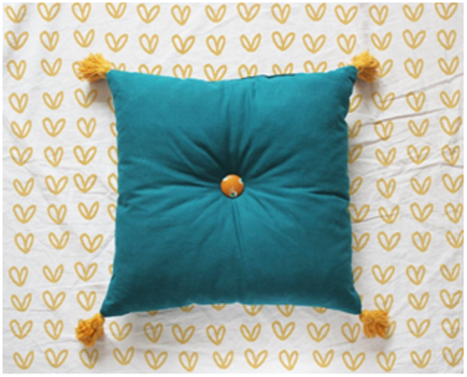 Как сшить и связать декоративную диванную подушку своими руками, — 50 идей с фото