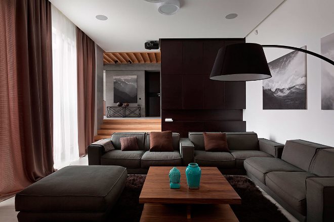 Коричневая мебель в интерьере современной квартиры
